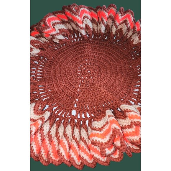 HUGE Vintage Handmade Crochet Doily Table Cover 21" Round Mod Kitsch - Picture 3 of 6